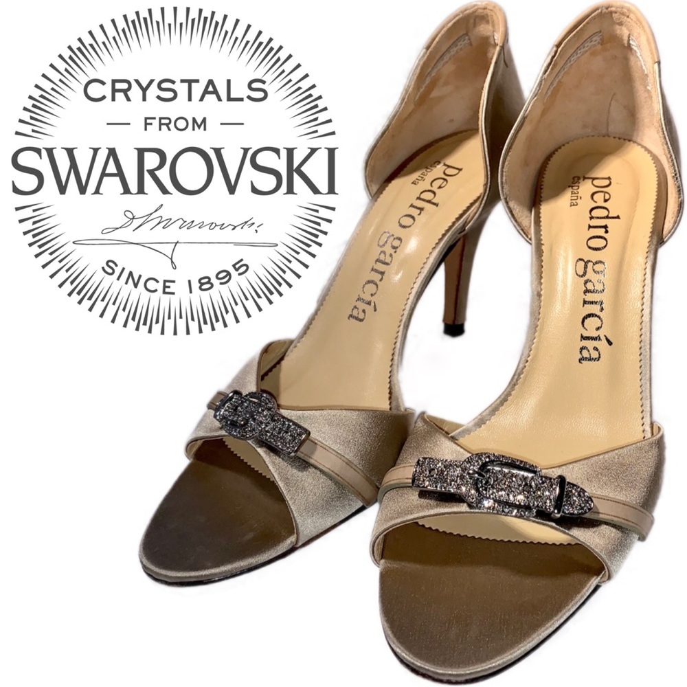 Pedro Garcia Swarovski buckle satin nude pump heel